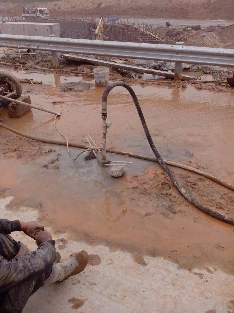 阳新路基压密注浆